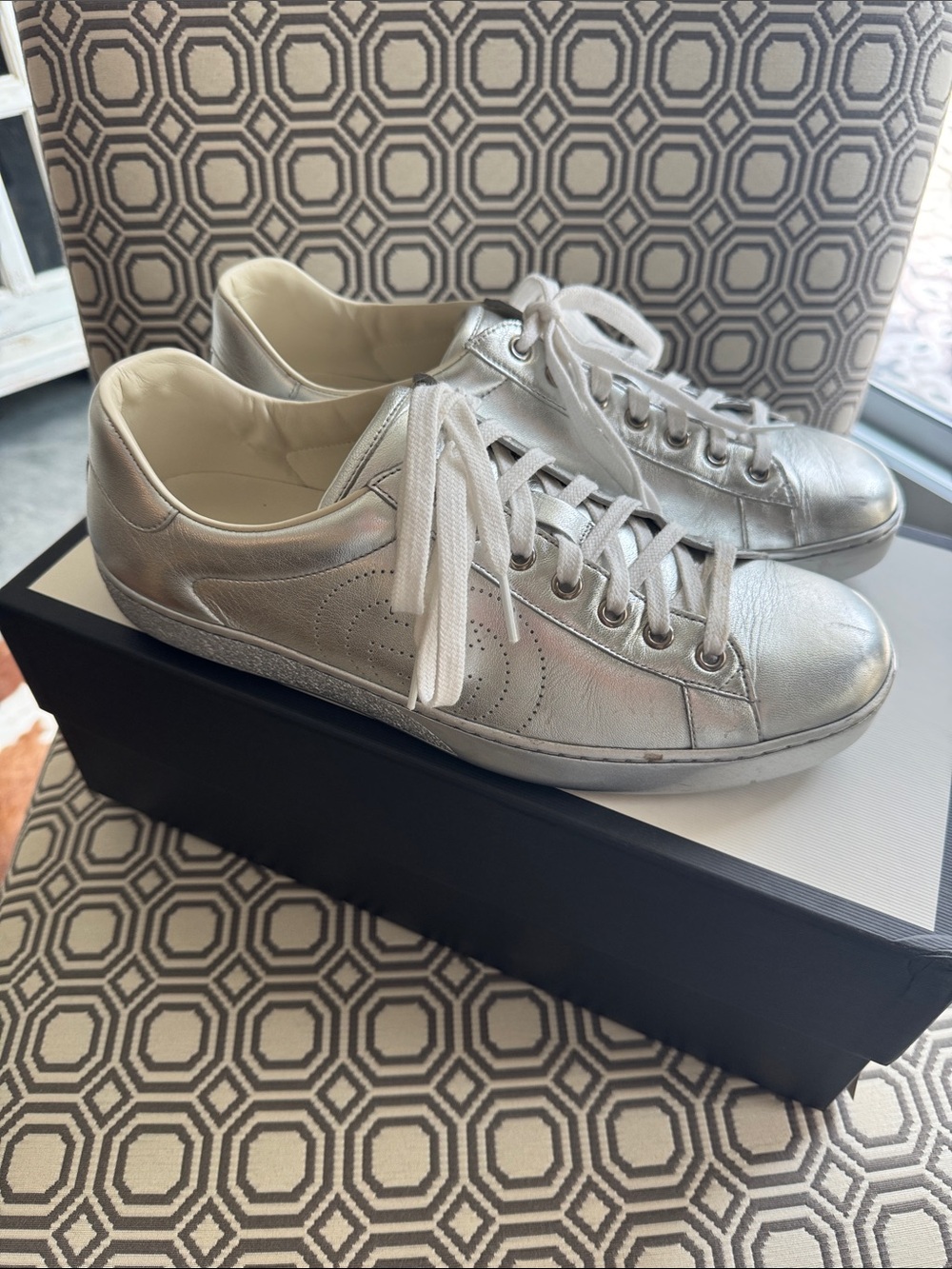 Gucci Ace Metallic Silver Men’s Leather Lace-Up Sneakers